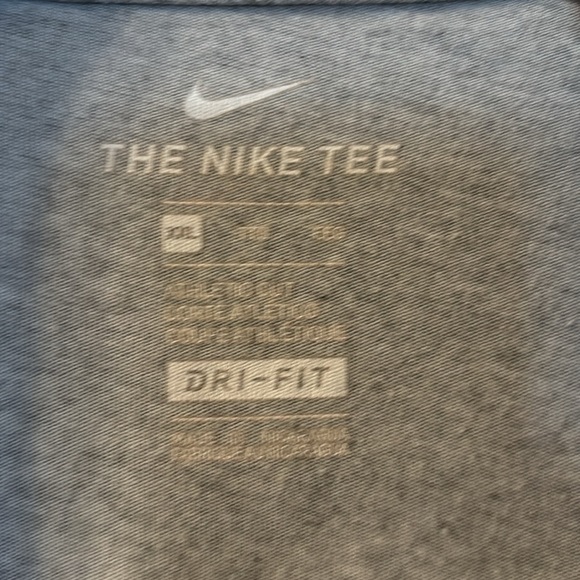 Nike The Nike tee gray graphic tee size XXL - Picture 3 of 5